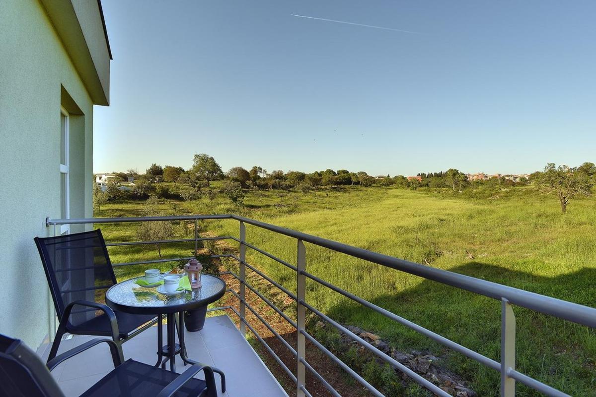 Holiday Home Bellissima Vodnjan Luaran gambar