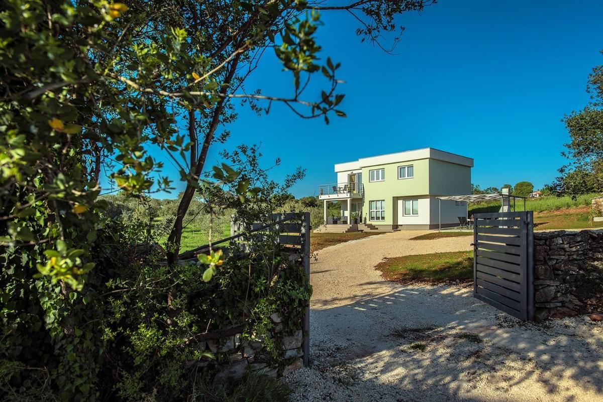 Holiday Home Bellissima Vodnjan Luaran gambar