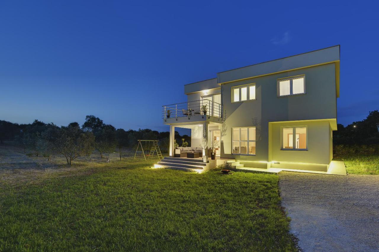 Holiday Home Bellissima Vodnjan Luaran gambar