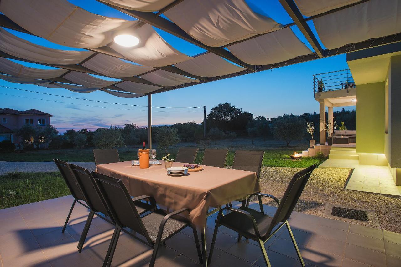 Holiday Home Bellissima Vodnjan Luaran gambar